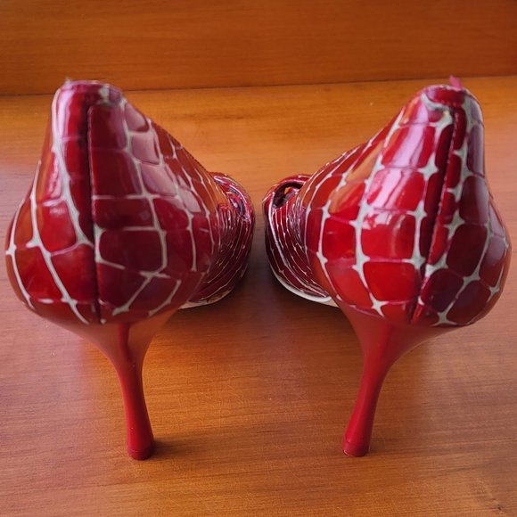 Enzo Open Toe Red Patent Leather Stiletto Heels - Picture 3 of 10
